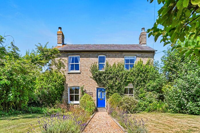 3 Bedroom Detached House For Sale In Great Henny, Sudbury, CO10