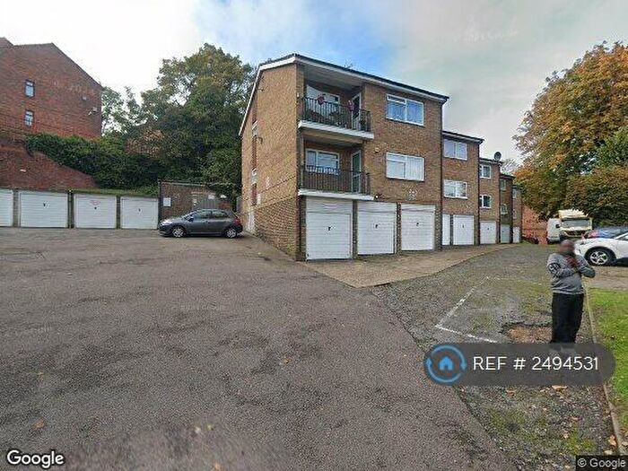 2 Bedroom Flat To Rent In Luton, Luton, LU1
