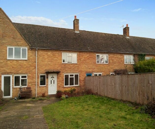 3 Bedroom Terraced House To Rent In Akeman Street, Witney, Oxfordshire, OX29