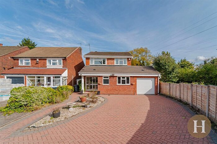 3 Bedroom Detached House For Sale In Elford Road, Harborne, Birmingham, B17