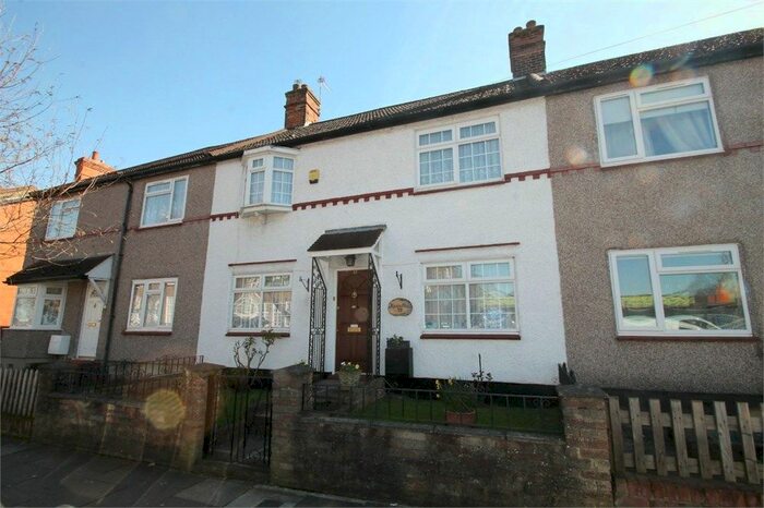 3 Bedroom Terraced House To Rent In Highfield Road, London, N21