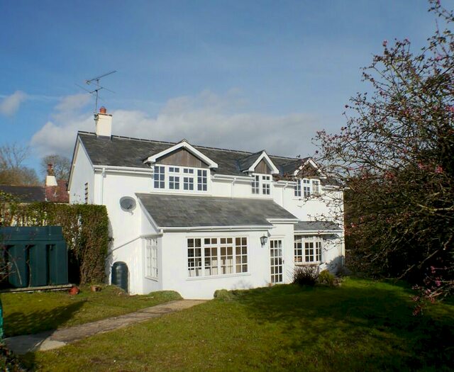 3 Bedroom Detached House To Rent In Sixpenny Handley, SP5