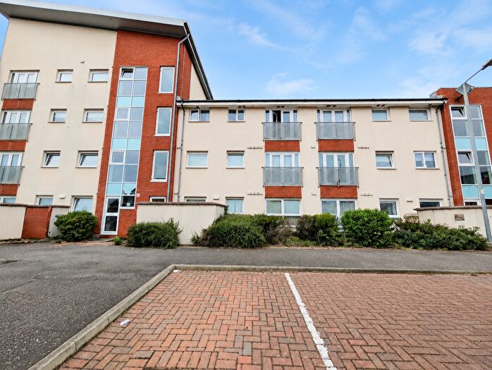 2 Bedroom Flat For Sale In Dockers Gardens, Ardrossan, KA22