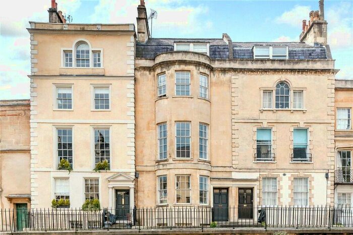 4 Bedroom Terraced House To Rent In Vineyards, Bath, BA1