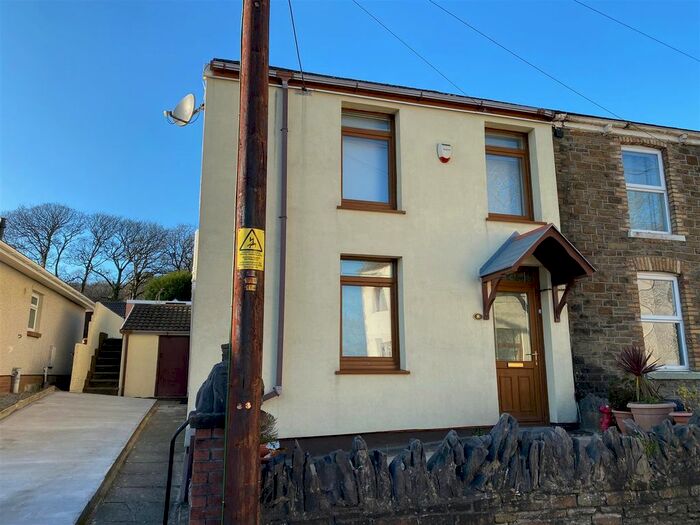 3 Bedroom Semi-Detached House To Rent In Heol Y Cae, Swansea, West Glamorgan, SA6