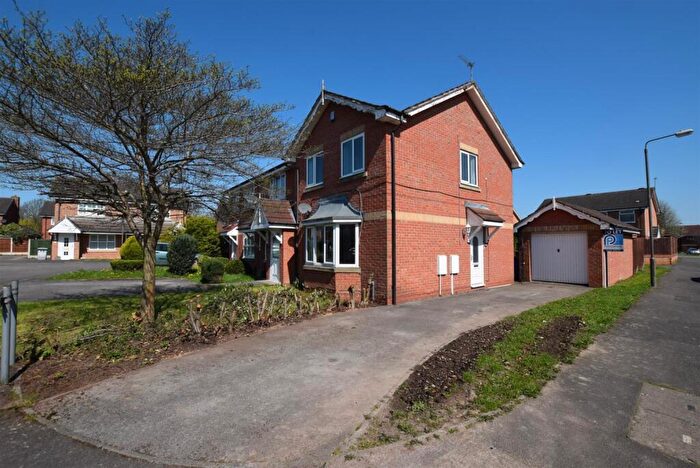 3 Bedroom Semi-Detached House To Rent In Mimosa Crescent, Sunnyhill, Derby, Derbyshire, DE23