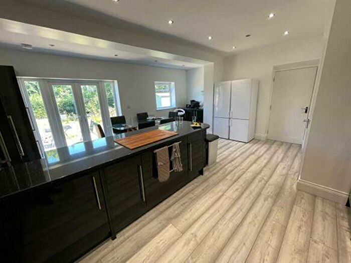 6 Bedroom Private Hall To Rent In Cedar Drive, Durham, DH1