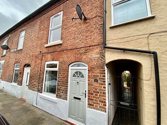 2 Bedroom Terraced House For Sale In Park Street, Northwich, CW8