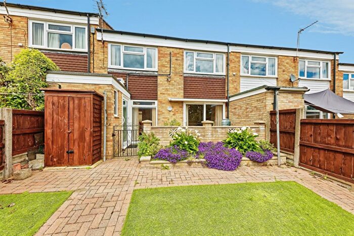 2 Bedroom Terraced House For Sale In Ancress Close, Canterbury, CT2