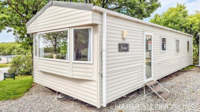 3 Bedroom Park Home For Sale In Hedley Wood Holiday Park, EX22