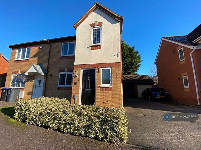 3 Bedroom Semi Detached House To Rent In Faraday Close, Upton, Northampton, NN5