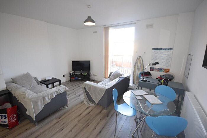 2 Bedroom House To Rent In Ullet Road, Liverpool, L8