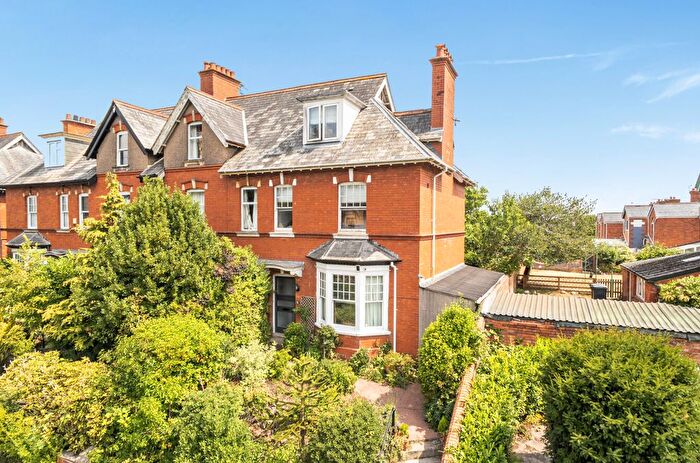 4 Bedroom End Of Terrace House For Sale In Station Road, Wellington, TA21