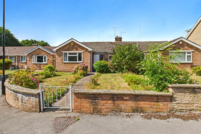 2 Bedroom Semi-Detached Bungalow For Sale In Abbey View Road, Norton Lees, S8