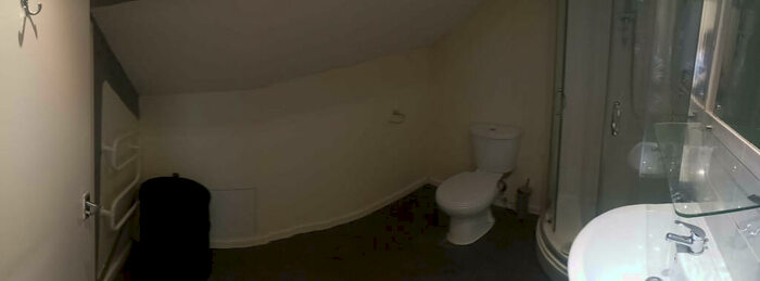 Apartment To Rent In Littlemoor Road, West Yorkshire, LS28