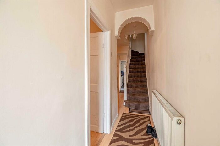 3 Bedroom House For Sale In Arthur Road, Windsor, SL4
