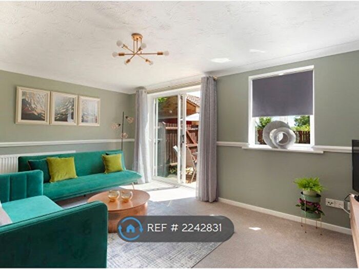 3 Bedroom Terraced House To Rent In Olympic Way, Kettering, NN15