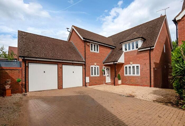 5 Bedroom Detached House For Sale In Jacksons Orchard, Long Marston, Stratford-upon-Avon, CV37