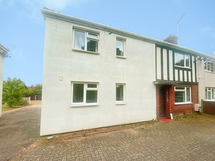 3 Bedroom Property To Rent In Bowthorpe Road, Norwich, NR5