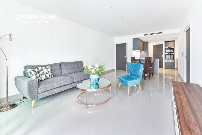 2 Bedroom Flat To Rent In Conquest Tower, Blackfriars Circus, SE1