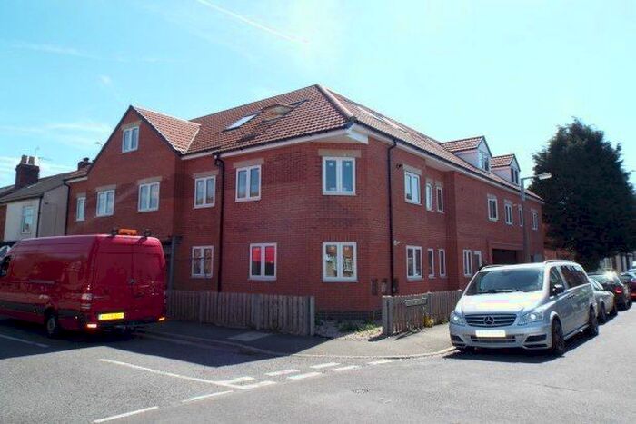 2 Bedroom Flat To Rent In Long Eaton, Nottingham, NG10