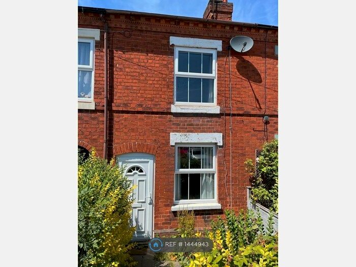 2 Bedroom Terraced House To Rent In Heathfield Road, Redditch, B97