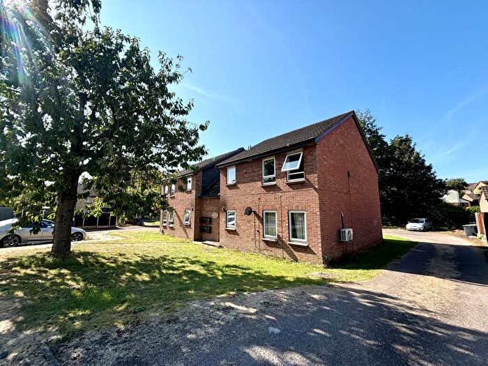 Studio To Rent In Swinderby Drive, Oakwood, DE21