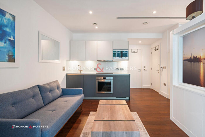 1 Bedroom Apartment To Rent In Maine Tower, Canary Wharf, E14