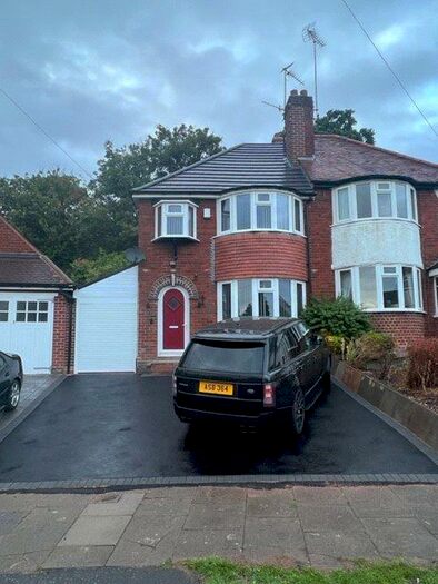 4 Bedroom Semi-Detached House To Rent In Battenhall Road, Harborne, Birmingham, B17