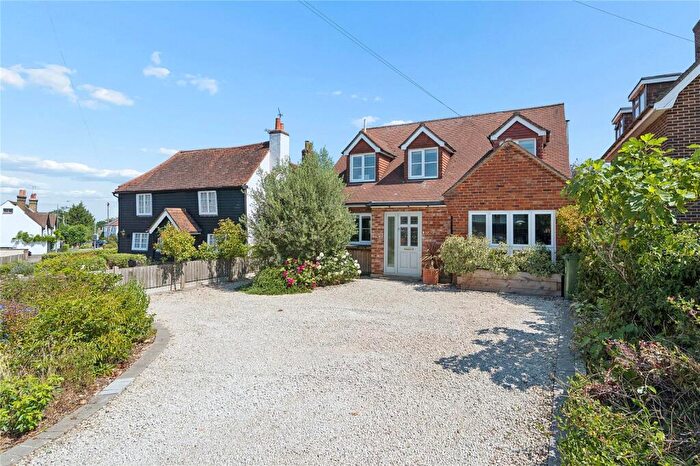 4 Bedroom Detached House For Sale In North Road, Havering-Atte-Bower, Romford, RM4