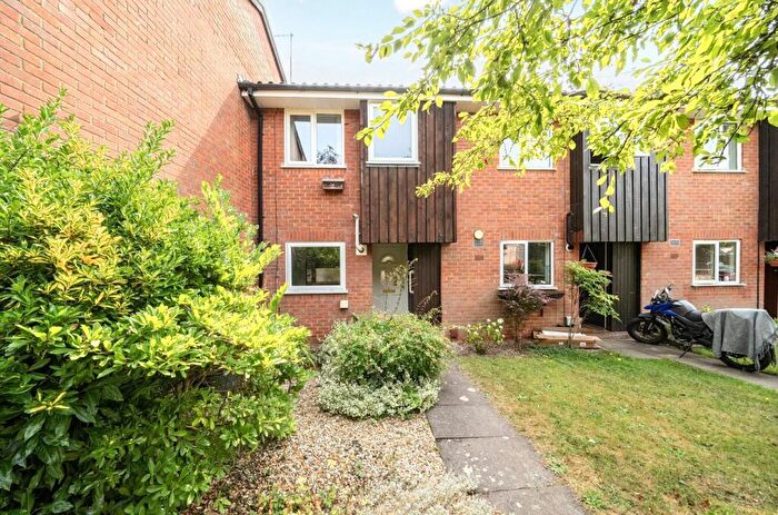 3 Bedroom House To Rent In Greenham Wood, Bracknell, Berkshire, RG12