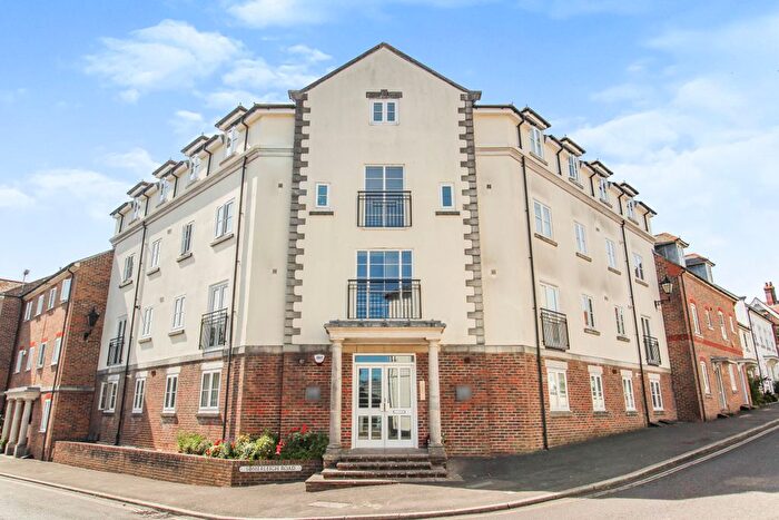 2 Bedroom Flat To Rent In Glebe Court, Somerleigh Road, Dorchester, Dorset, DT1