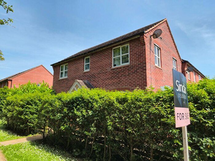 3 Bedroom Detached House For Sale In Otter Close, Ibstock, LE67