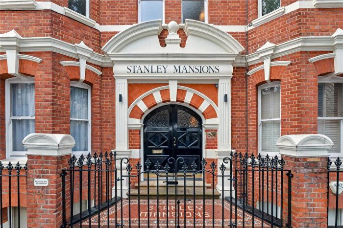 2 Bedroom Apartment For Sale In Stanley Mansions, Park Walk, London, SW10