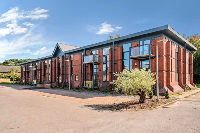 2 Bedroom Flat To Rent In Kearsley House, Kearsley Road, Ripon, HG4