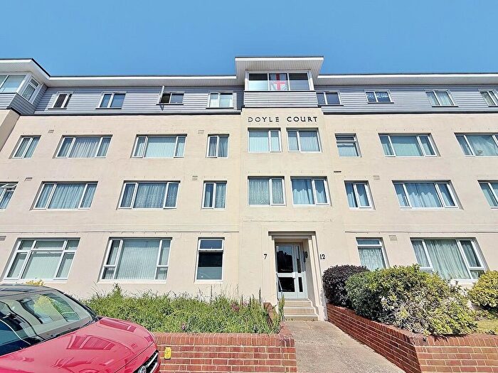 2 Bedroom Flat For Sale In London Road, Hilsea, PO2