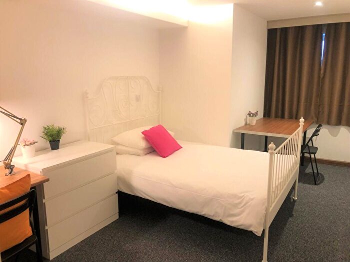 Studio To Rent In Charter Avenue, Coventry, CV4