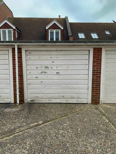 Garage / Parking To Rent In Westbury Court, Belsize Road, BN11