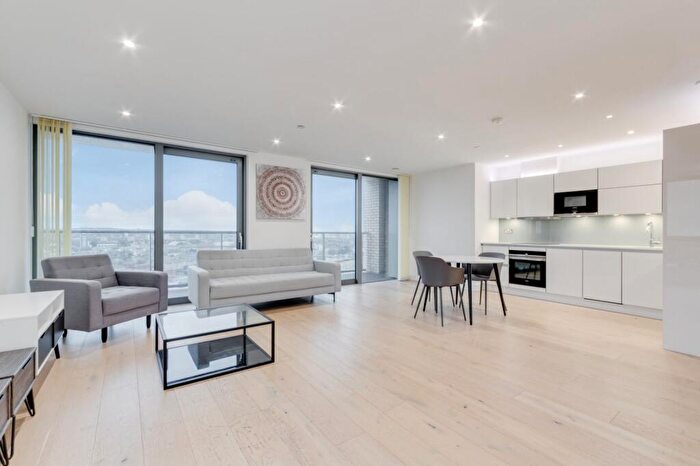 2 Bedroom Flat To Rent In Heritage Tower, East Ferry Road, E14