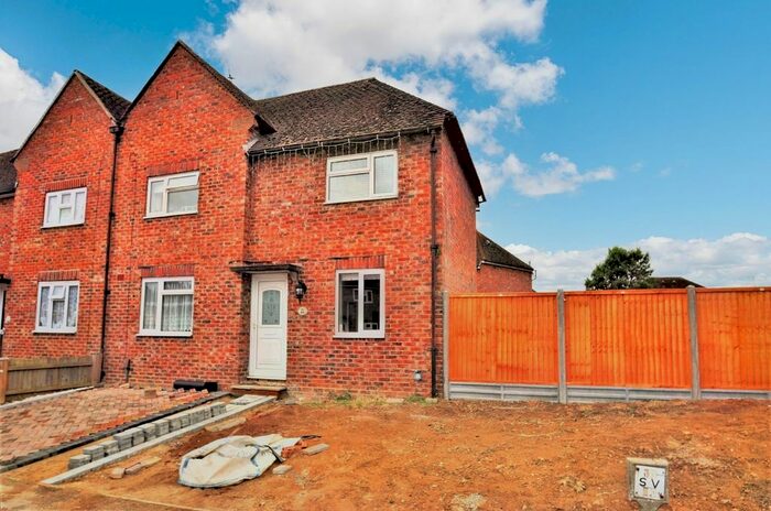 2 Bedroom Semi-Detached House To Rent In Tennyson Road, Ashford, TN23