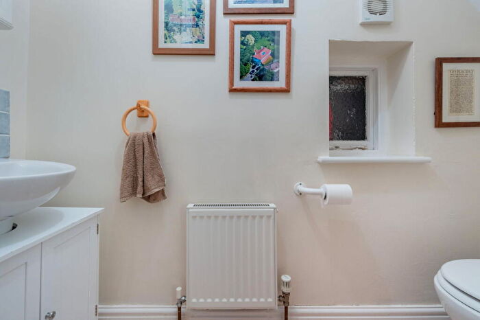 4 Bedroom Detached House For Sale In New Road, Churchill, BS25
