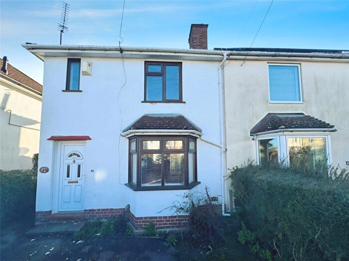 2 Bedroom Semi Detached House For Sale In Stretten Avenue, Cambridge, Cambridgeshire, CB4