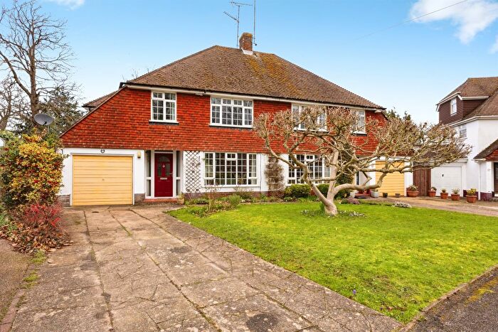 4 Bedroom Semi-Detached House For Sale In Avalon Road, Earley, Reading, RG6