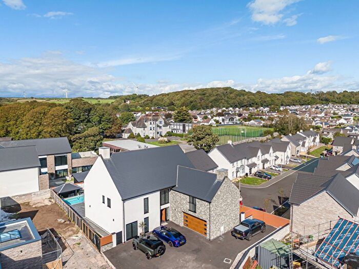 4 Bedroom Detached House For Sale In St Clares Court, Porthcawl, CF36
