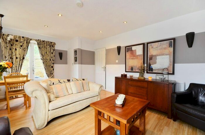 3 Bedroom End Of Terrace House To Rent In Stroud Crescent, Roehampton, London SW15