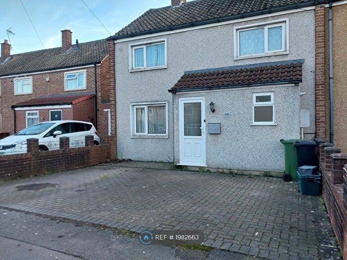 4 Bedroom End Of Terrace House To Rent In Filton Avenue, Bristol, BS34
