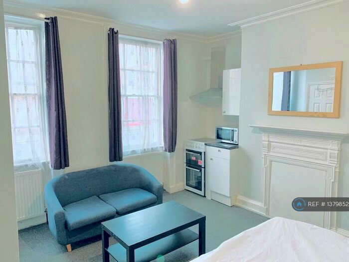 Studio To Rent In Southampton Street, Reading, RG1