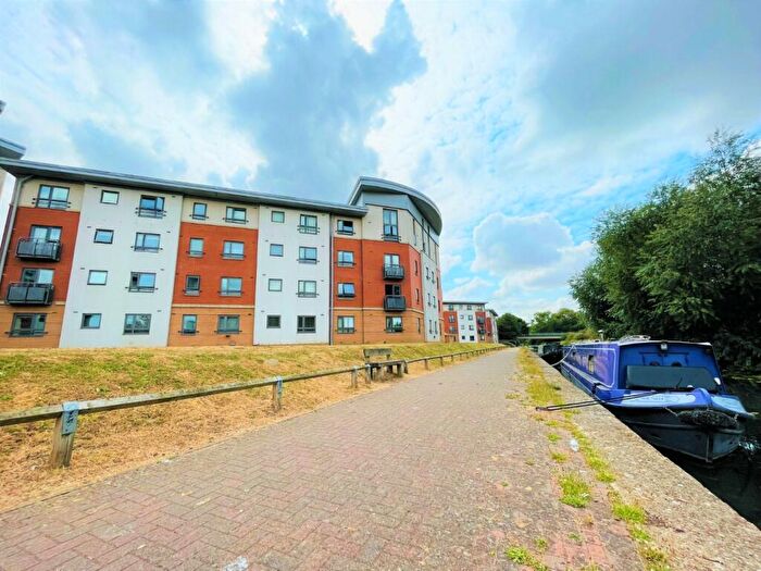 2 Bedroom Apartment To Rent In West Cotton Close, Northampton, NN4
