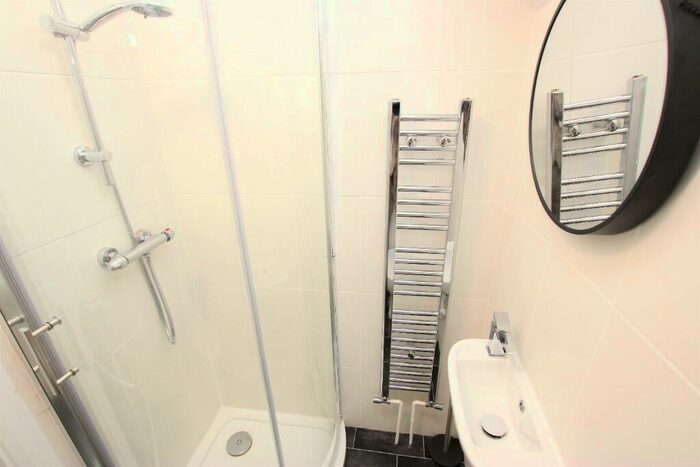 1 Bedroom House Of Multiple Occupation To Rent In Tresham Street, Kettering, Northamptonshire, NN16