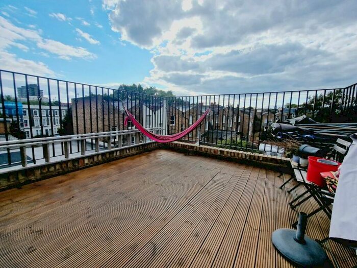 1 Bedroom Flat To Rent In Hornsey Road, Holloway, N7